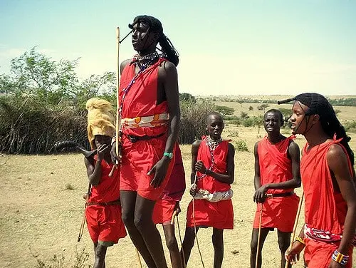 Condition physique d'une tribu maasaï - Santé d'Acier